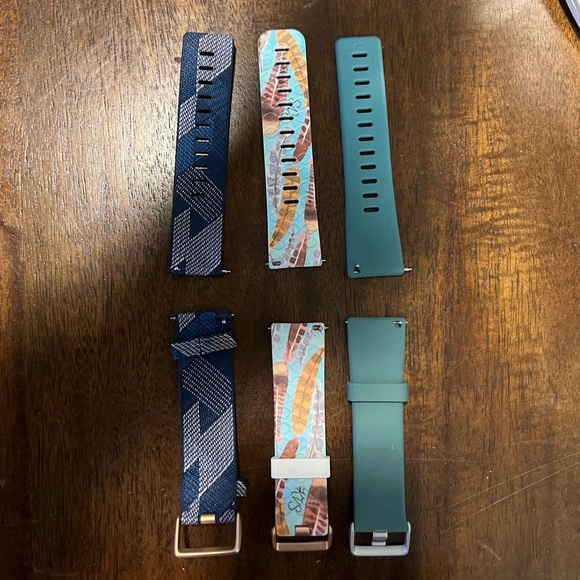 Fitbit Versa Bands Size Small - Picture 2 of 2